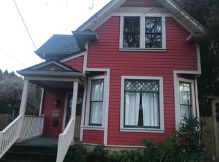 1134 SE Lexington St, Portland, OR 97202