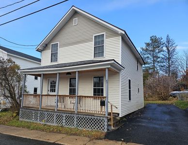 37 Broad St, Tupper Lake, NY, 12986