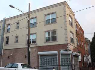 1215 S 6th St, Philadelphia, PA