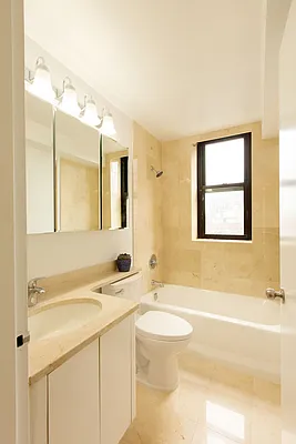 Rented by Living Quest Real Estate Inc. | media 21