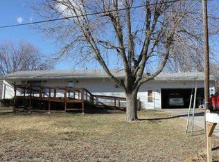 231 W Garfield St, Osceola, IA 50213