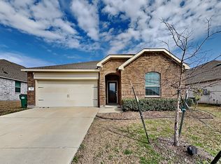 621 Fitzroy Ln, Fate, TX 75189