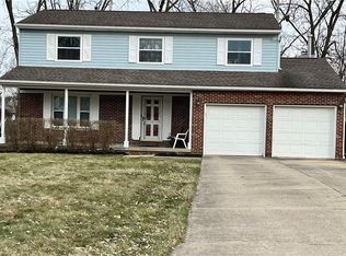 7245 Hyannis Dr, Bedford, OH