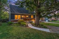 photo property thumbnail