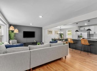 9835 Melrose Dr, Overland Park, KS 66214