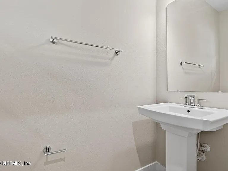 20 Sabal Ct — Photo 2