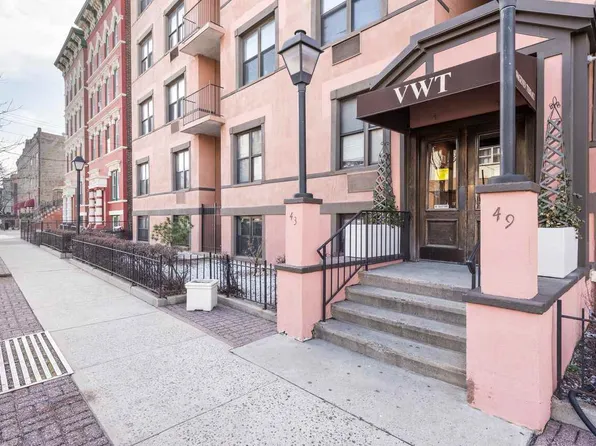 43 Van Wagenen Ave APT 1C, Jersey City, NJ 07306