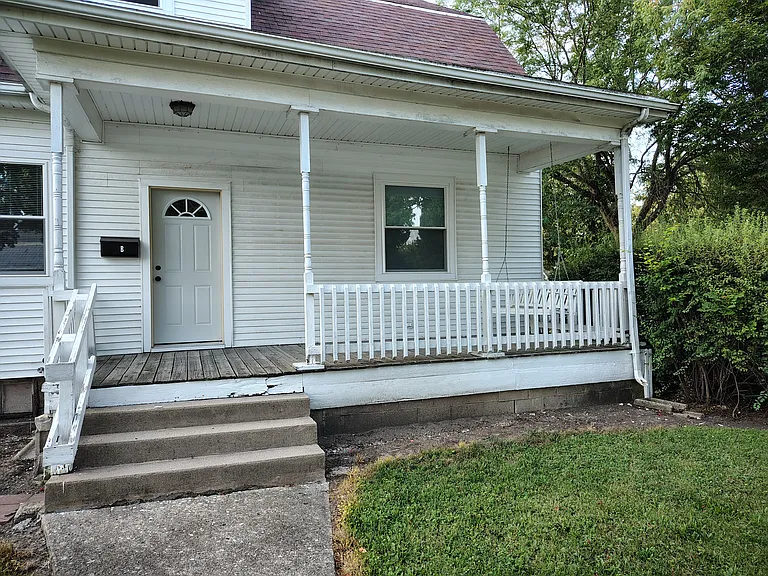 243 S Wayne St — Photo 1