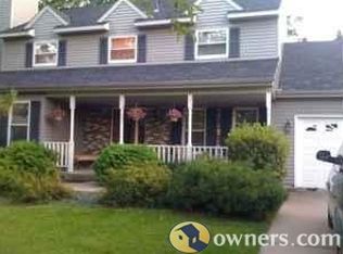 1383 Pinefield Ct, White Bear Township, MN 55110