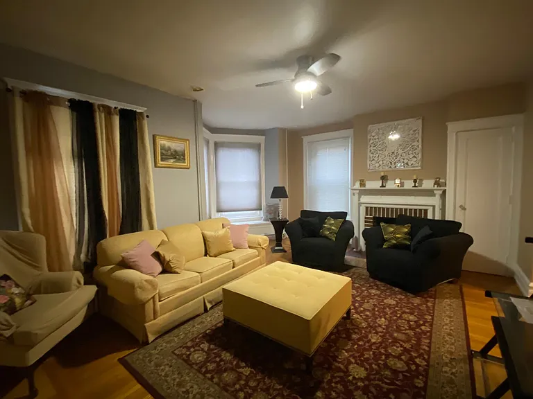 1443 W Hamilton St #2 — Photo 15