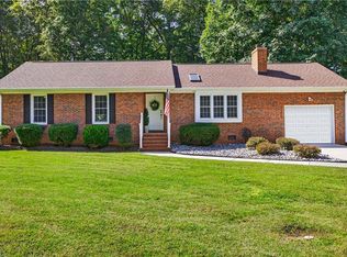 1224 S Skyview Dr, Mebane, NC 27302
