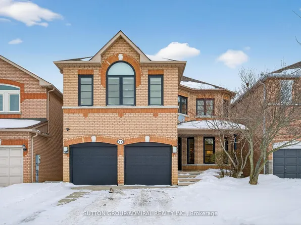 11 Malka Gate, Vaughan, ON L4J 8H4