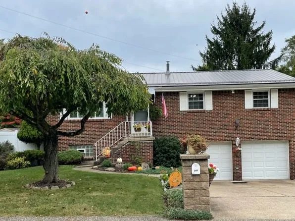 241 Springwood Dr, Verona, PA 15147