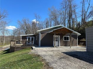 915 Old Brick Rd, Woodsfield, OH 43793