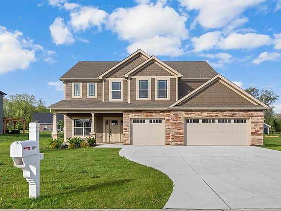2nd image of 4290 Admirals Pointe Dr