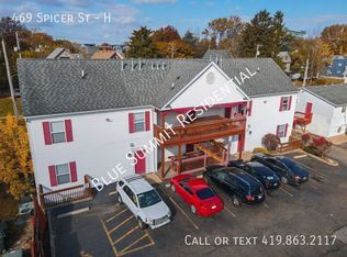469 Spicer St APT H, Akron, OH 44311