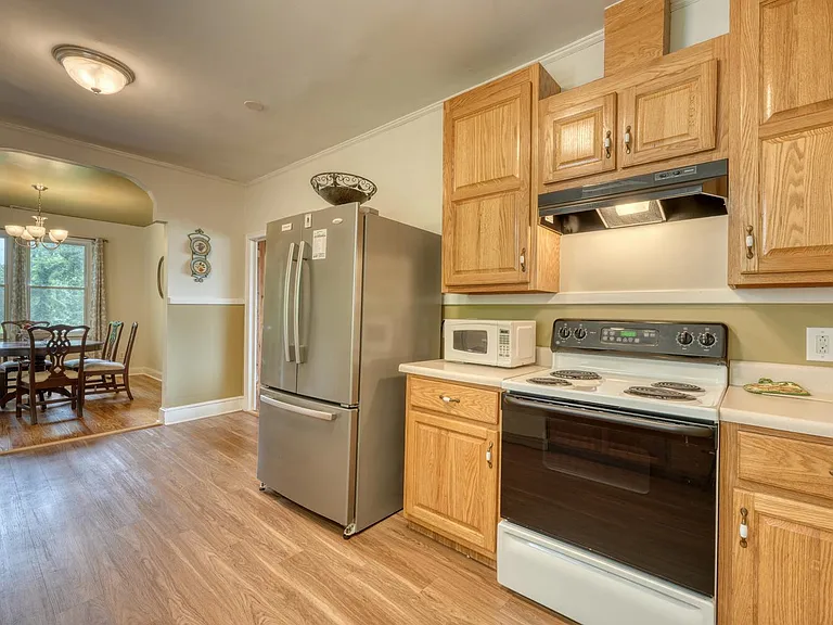 131 Wonderview Dr — Photo 16