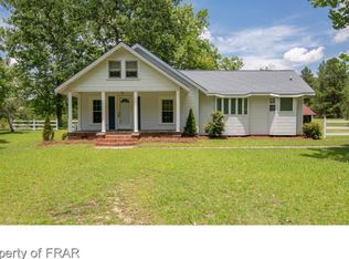 239 Live Oak Methodist Church Rd, White Oak, NC 28399