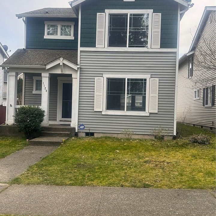 1st image of 1128 Garry Oaks Ave
