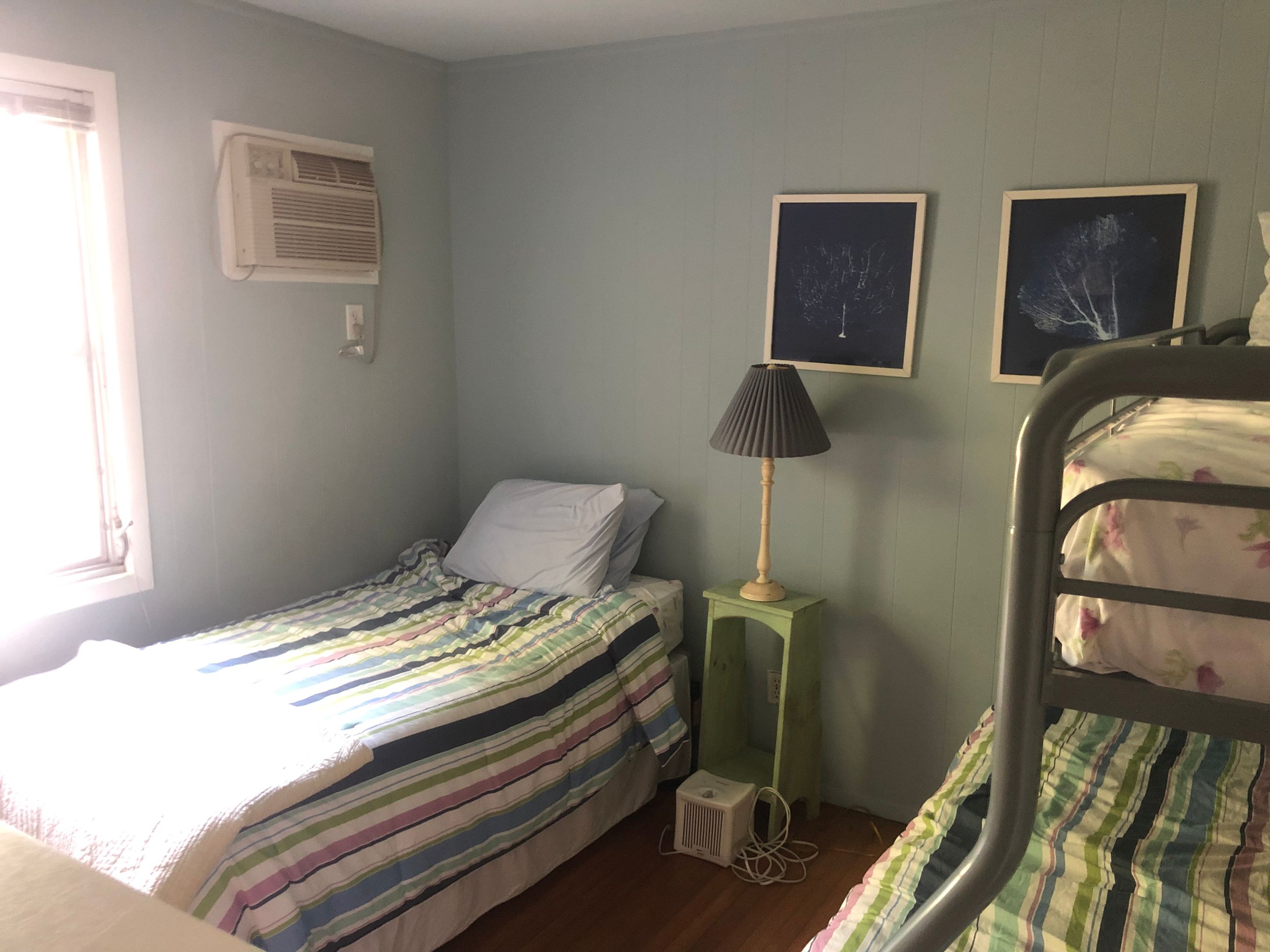 142 Shore Rd, Southampton, NY 11968 Out East
