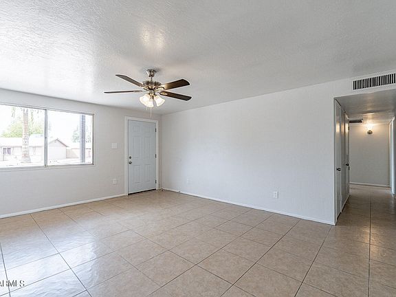 2nd image of 7215 W COLLEGE Drive