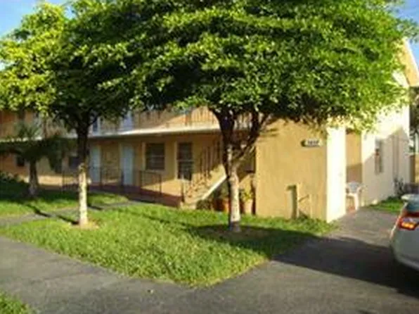 3807 SW 79th Ave, Miami, FL