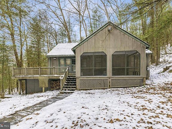 2nd image of 1222 Appalachian Trl