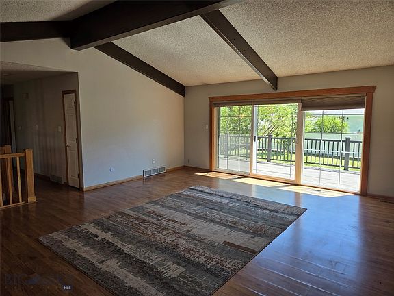 4th image of 2310 Continental Dr