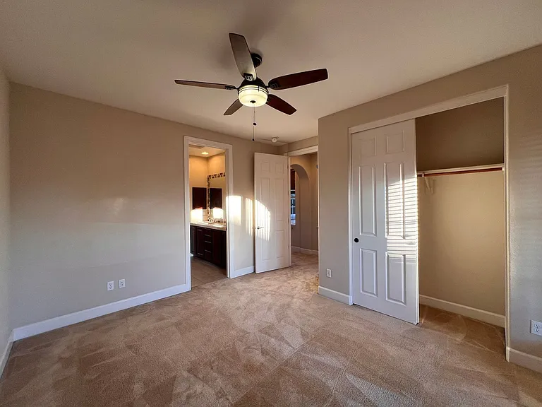 10880 Pentwater Dr — Photo 21