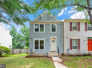9525 White Pillar Ter, Gaithersburg, MD 20882