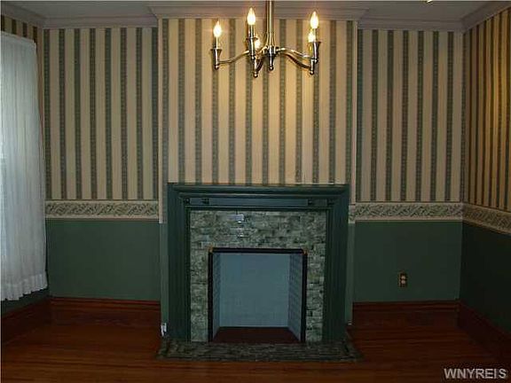 3rd image of 178 Massachusetts Ave