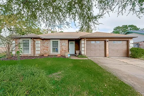 19610 Mallard Lake Ln Photo 1