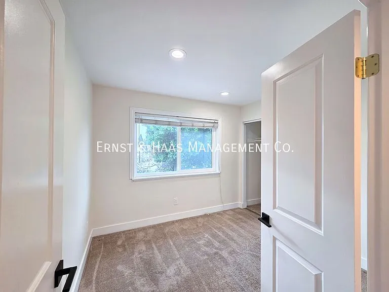 16850 Sierra Vista Way — Photo 12
