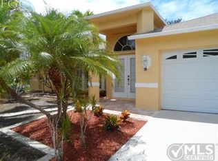 420 SW 28th Ave, Cape Coral, FL 33991