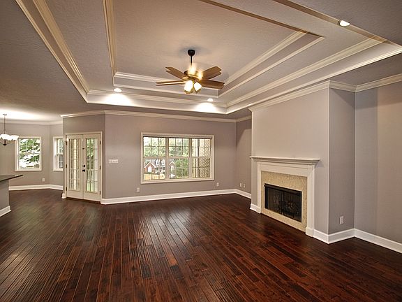 3rd image of 254 Northwood Dr