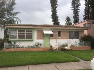 1750 Marseille Dr, Miami Beach, FL 33141