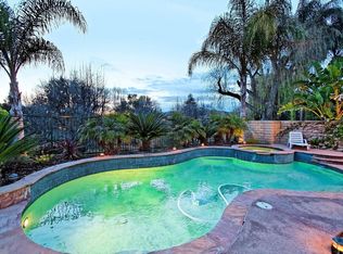 539 Galloping Hill Rd, Simi Valley, CA 93065