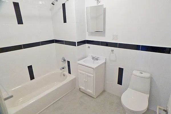 Rented by Level Group | media 15