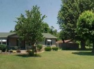 1453 E Harrod Rd, Austin, IN 47102