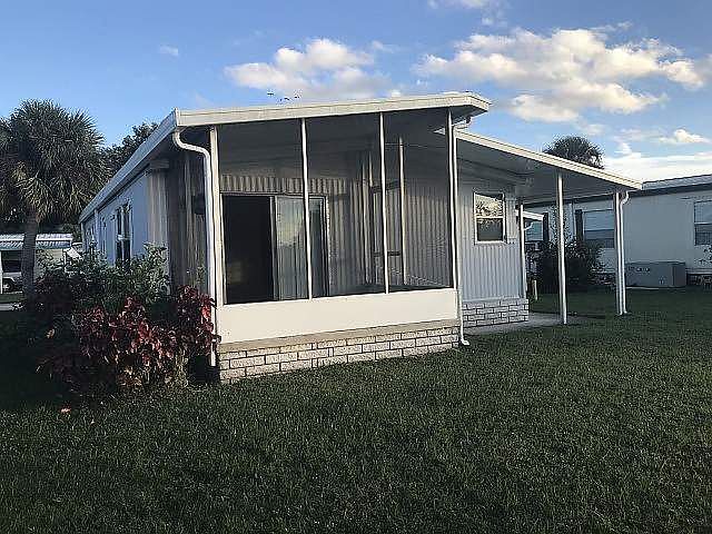 2nd image of 7000 20th St Lot 833