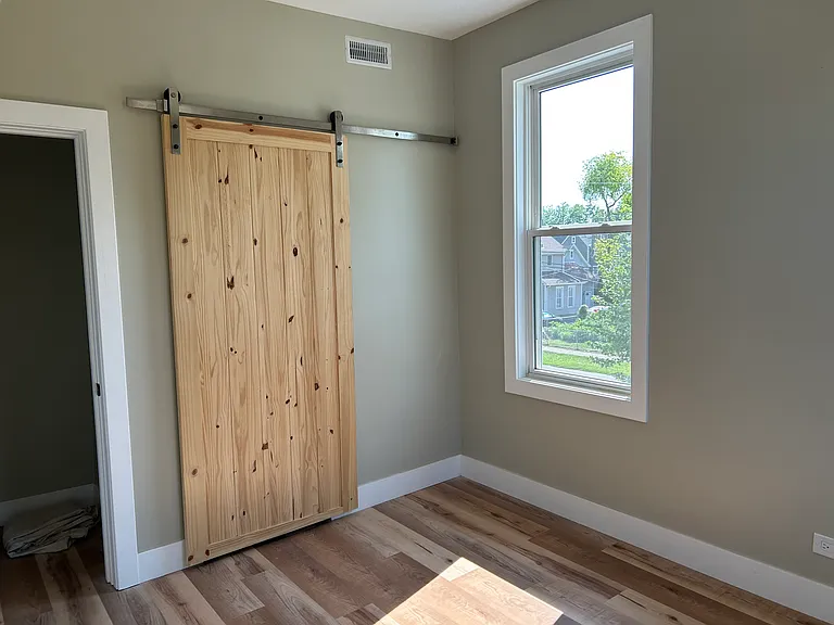 1006 Hacker Ave #1 — Photo 3