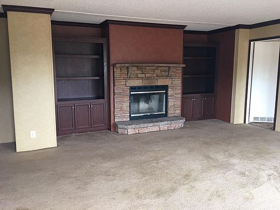 5th image of 13909 Briarwood Dr
