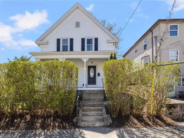 98 Pidge Ave, Pawtucket, RI 02860