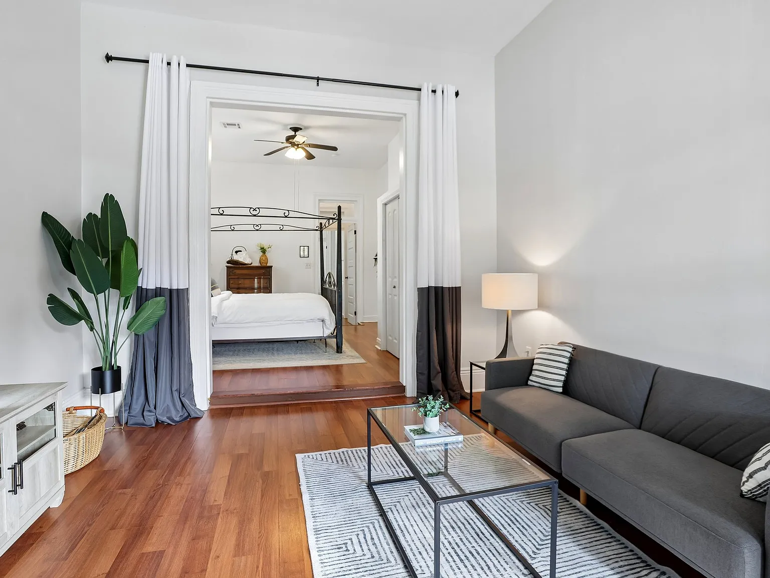 2 bed, 1157 sqft, $1,650 — Photo 4