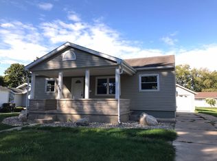 450 N Locke St, Nappanee, IN 46550