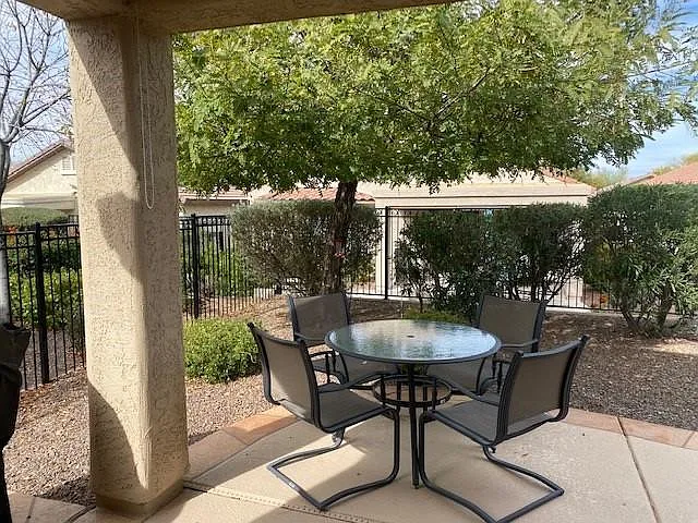 26660 W Burnett Rd — Photo 14