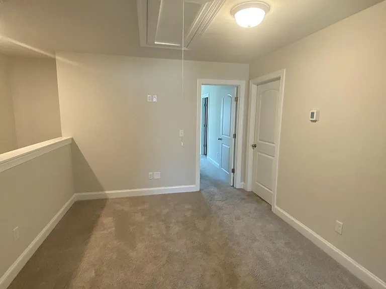 1550 Olympic Ln — Photo 11