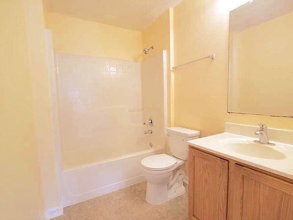 4th image of 7403 Palm Hills Dr