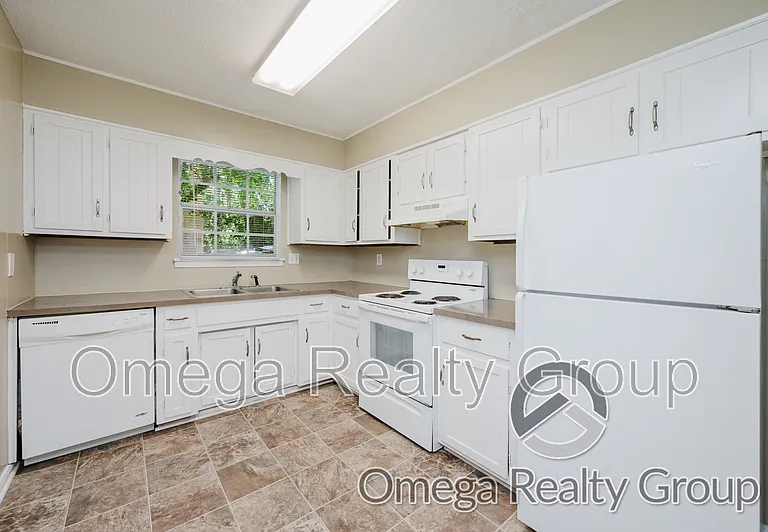 2274 Chapel Hill Rd — Photo 13