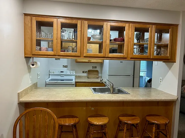 4210 Mitchell Creek Dr #E-6 — Photo 3